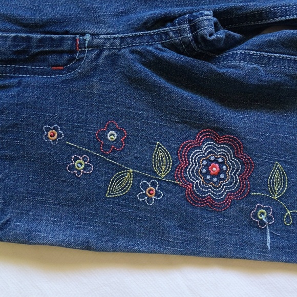 gymboree floral embroidered rolled cuff denim jeans 2T toddler girls - Picture 3 of 11